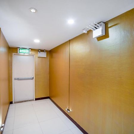 Oyo 460 Int Place Bangkok Esterno foto